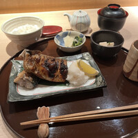 伊豆の旬 やんも 丸の内店 - 