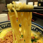 萬福酒家 - 坦々麺の麺