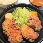 Muku - ランチ　鶏唐揚げ定食
