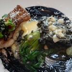 シャトー　ラ・パルム・ドール - イカ墨とバルサミコのソースと組み合わさると
      味に締まりも出て旨いよねえ❕