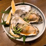 季節の料理 二舞烏 - 生牡蠣