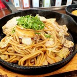 焼そば専門店 突貫亭 - 焼きそば(ソース・太麺・イカ海老)