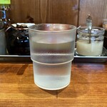 横浜家系ラーメン 三郷家 - 水。