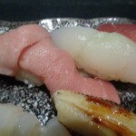 Sushi Jimbei - 中とろアップ