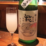 地酒喝采 かも蔵 - 獅子の里　糀　純米吟醸　おりがらみ　無ろ過生