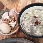 中華そば専門 とんちぼ - 