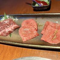 蕃 YORONIKU - 