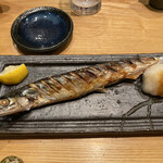 さかなや かねなり - 秋刀魚の塩焼き