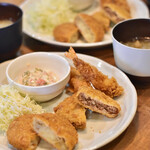 Cafe&Dining 三寅屋 - 