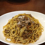 パスタの店 山猫軒 - 牛肉のミートソースデミグラス仕上げです☆　2022-1008訪問