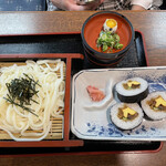 お食事処 稲福 - 巻き寿司セット ザルうどん