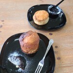 やさとブルーベリーファーム - カヌレ、ブルーベリーマフィン、スコーン