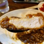 らーめん優月 - カツのアップ②