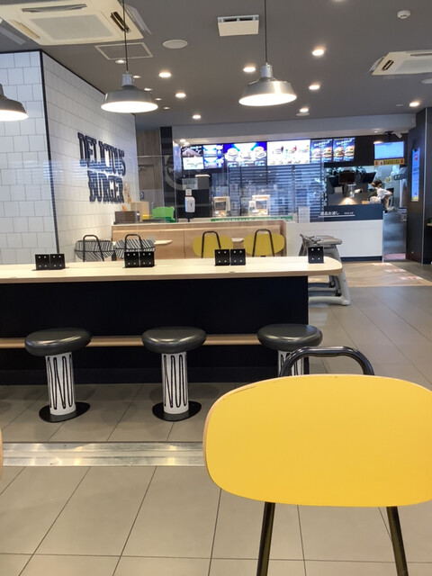 McDonald's Chitashimizugaokaten photo 4