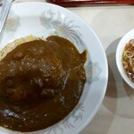 光華飯店 - カレーチャーハン&付け合わせのスープ