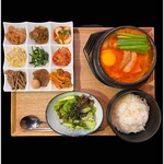 韩式纯豆腐锅午餐套餐