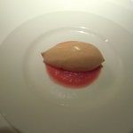 コート ドール - 赤ピーマンのムース