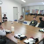 愛南 市場食堂 - 二階の会議室で、愛南の漁業のこれからについて熱く語ったのかな？