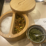 炭火焼き ワンダーバーグ - 