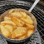 Garlic pot roast from Aomori prefecture
