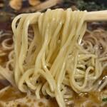 白熊 - 麺リフト