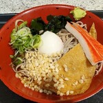 Nadai Fujisoba - きつね、たぬき、温玉、カニかま、わかめ、葱と盛り沢山！！