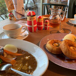 ロージーティーハウス - オリジナルカレーセットとパンケーキセット