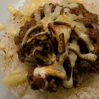 牛キーマカリー