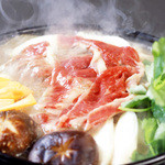 Sharaku - 馬肉を使った郷土鍋「桜鍋」！馬肉のすきやきです。珍しい一品！