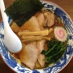 手打中華　とら屋 - 焼豚麺(880円)