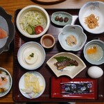 蒸ノ湯 - 朝　鮭、温泉玉子、むかご、おかゆ、ついでに自作の浅虫玉子