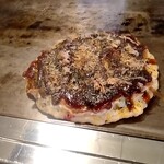 Okonomiyaki Omitsu - お好み焼き 豚玉