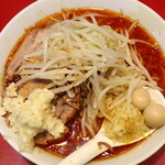 ラーメン二郎 - ラーメン半分＋ニンニク多め＋ＳＫショウガ半分