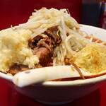 ラーメン二郎 - ラーメン半分＋ニンニク多め＋ＳＫショウガ半分