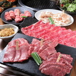 和牛焼肉 肉八 - 