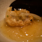 根津 釜竹 - ●淡路玉葱と揚げ鱧煮