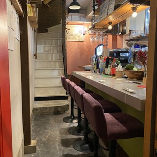 現在の予約は
コースのみ
5名様座れます