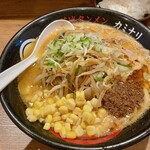 茨城タンメン カミナリ - 野菜、コーン、そぼろ肉、豚肉、ネギ