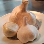 佐賀牛 季楽 銀座  - ニンニク比較