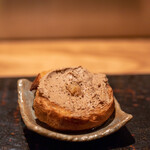 焼鳥 山香 - 2022.10 レバーペースト（バゲットに塗って生姜ジャムを乗せて）