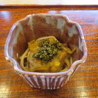 京都和久傳 - 蓮根麺・滑子卸し