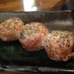 なごみや - しそ巻きなう。  