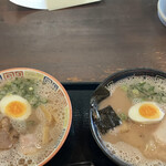 大砲ラーメン - 食べ比べてセット920円