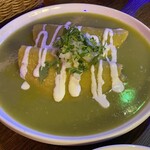 Beer&Mexican EL BAILE - エンチラーダ ベルテ（おすすめ）酸味＆出汁のきいたソースが絶品！