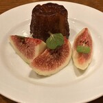 カーヴ - アミューズ