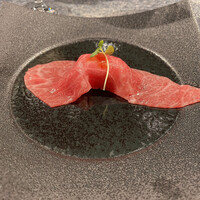 渋谷鉄板焼きOKANOUE - 黒毛和牛肉寿司