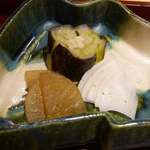 馳走 啐啄一十  - 茄子・大根・千枚漬け