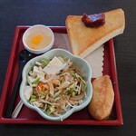 なご味 秋桜 - モーニングサービスのアップ
◯いなり寿司
甘さ控えめで美味しい味わい
これは手作りのいなりの味わいだねえ