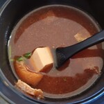 なご味 秋桜 - ◯お味噌汁
モーニングサービスでお味噌汁？？？
コーヒーと汁物で被るじゃん！
とも思ったけれど、まあ岐阜県ではたまにある？（笑）
お揚げと豆腐の具材で美味しい味わい。