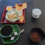 なご味 秋桜 - ●ホットコーヒー（モーニングサービス付き）400円